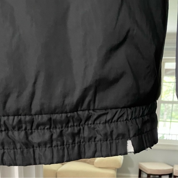 Milano Bay woman’s three tone winter jacket with zipper up and snap buttons . M - Picture 7 of 8